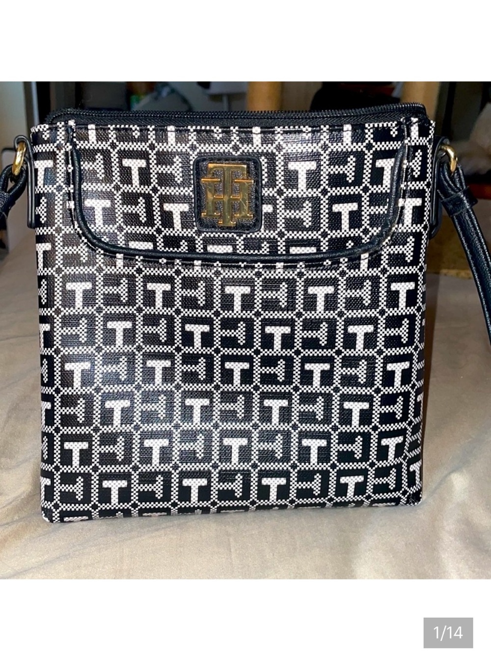 Like new- Tommy Hilfiger B&W Monogram, Vegan Leather Crossbody bag